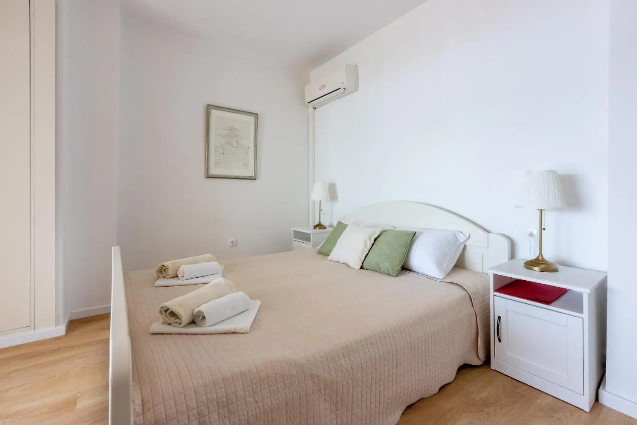 Apartments Neno Crikvenica