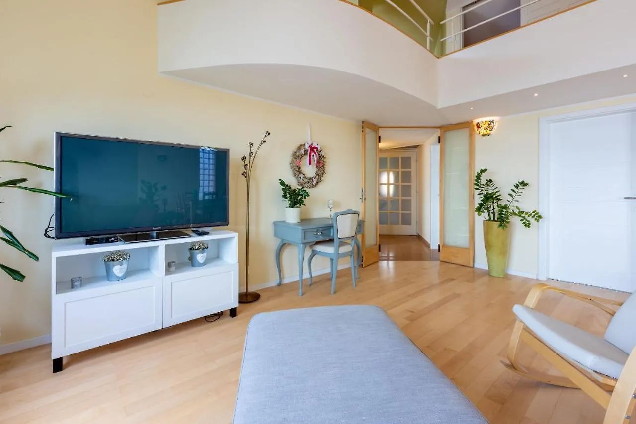 Apartments Neno Crikvenica