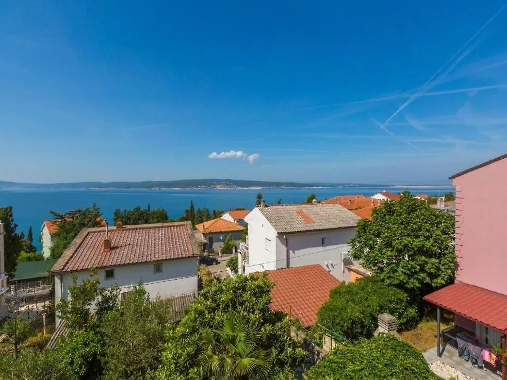 Apartments Neno Crikvenica