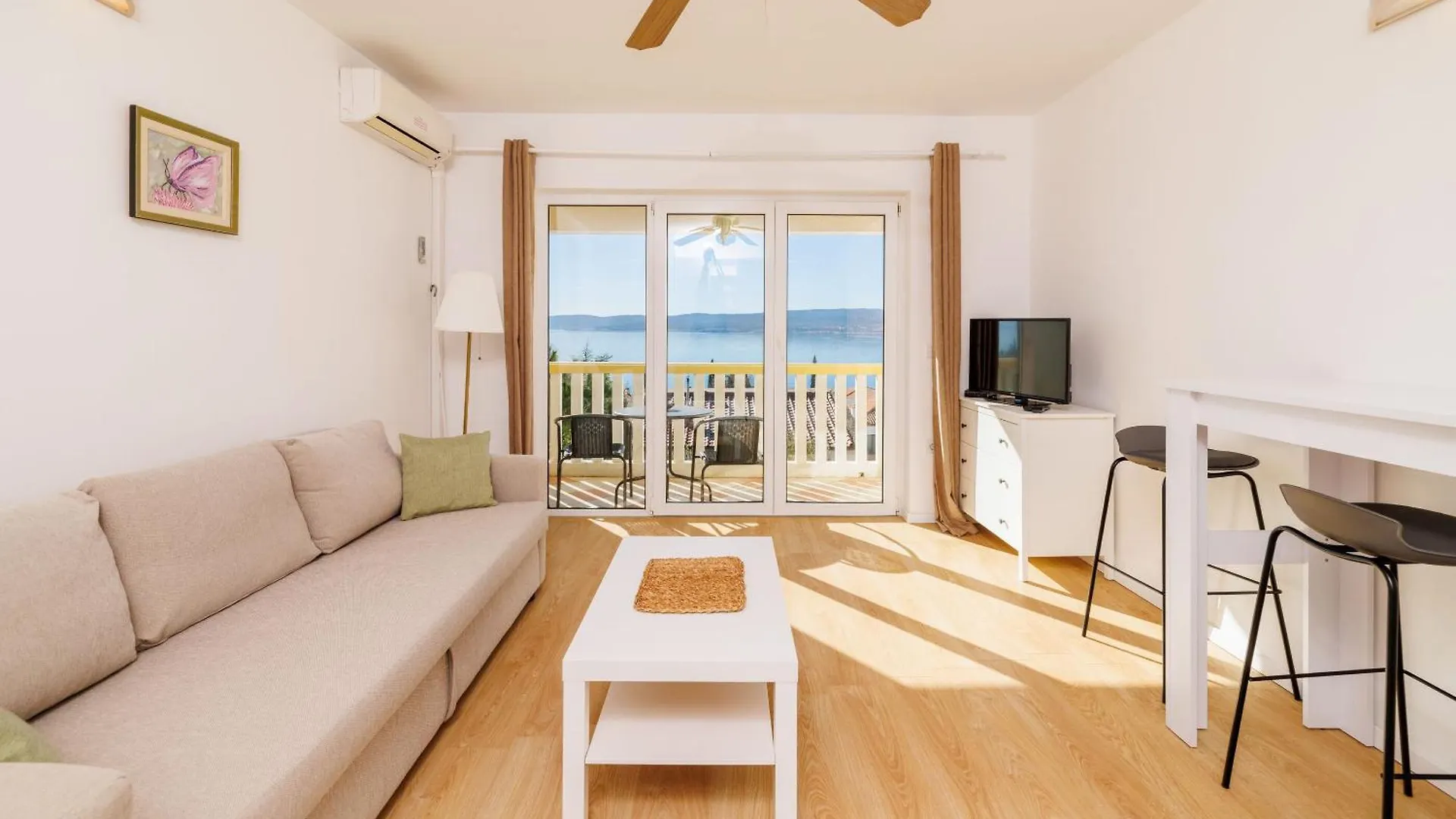 Apartments Neno Crikvenica