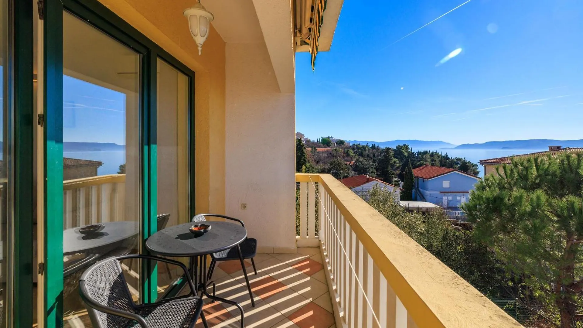 Apartments Neno Crikvenica