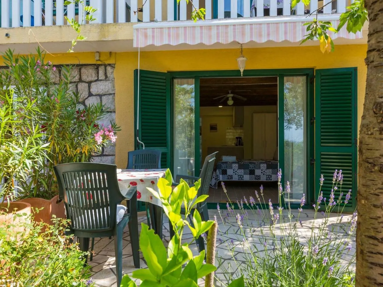 Apartments Neno Crikvenica