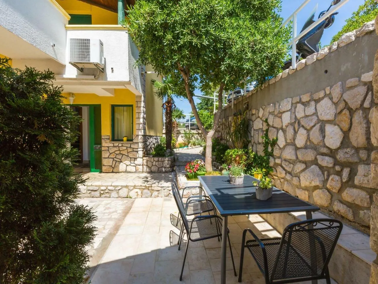 Apartments Neno Crikvenica Croatia